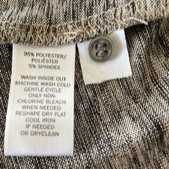 Shimmering mock neck shell - Picture 4 of 6